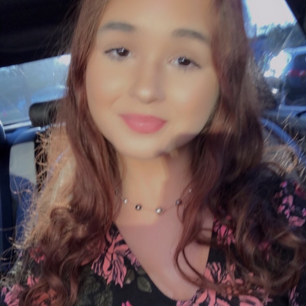 Meet your Posher, Brooke